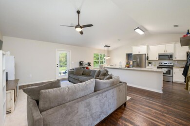 14-web-or-mls-3407 Mclain Dr-10