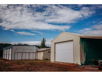 2052 Nonpareil Rd, Sutherlin, OR 97479 - photo 6