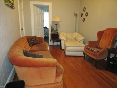 1013 W 36th St, Norfolk, VA 23508 - photo 6