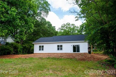 426 W Bell St, Statesville, NC 28677 - photo 4