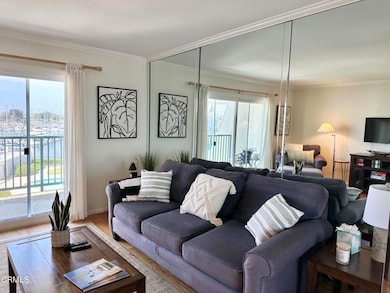 10A43685-74C1-4C36-AF54-775065302103