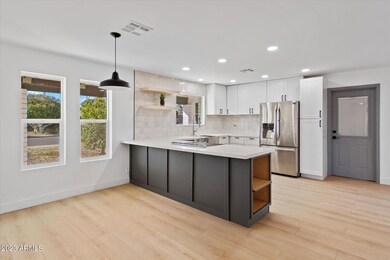 2218 E Elmwood St, Mesa, AZ 85213 - photo 7