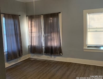 248 Clifford Ct unit 101, San Antonio, TX 78210 - photo 5