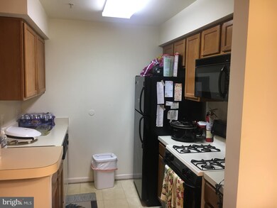 8931 Town Center Cir, Upper Marlboro, MD 20774 - photo 4