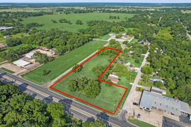 205 W Columbus, Wharton, TX 77488 - photo 4