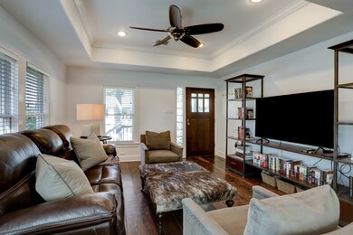 206 Aurora St, Houston, TX 77008 - photo 4