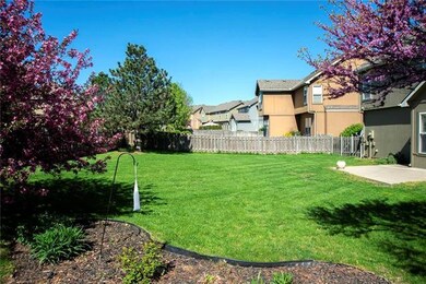 607 Canyon View Dr, Lansing, KS 66043 - photo 5