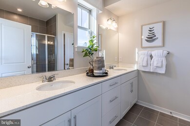 45914 Swallow Terrace, Potomac Falls, VA 20165 - photo 7