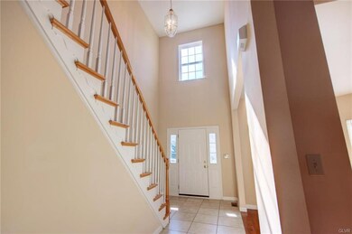 7055 Lincoln Dr, Macungie, PA 18062 - photo 5