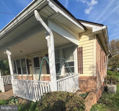 1124 Purcell Ln, Winchester, VA 22603 - photo 6