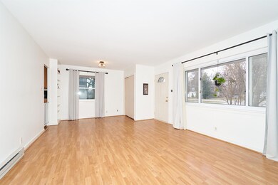 3207 Westenedge Dr, Columbus, IN 47203 - photo 5