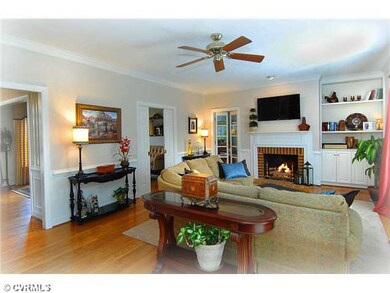 Den/Family/Great Room - Inviting Family Room with 