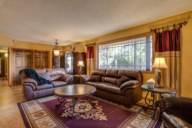 06 Living Room