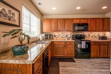Kitchen w/ upgraded cabinetry (compared to other u