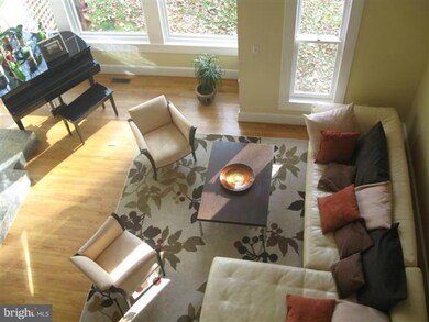 1125 Duchess Dr, McLean, VA 22102 - photo 6