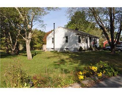 41 Woodlawn Rd, North Smithfield, RI 02896 - photo 2