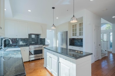 21905 Azure Crest Ct, Salinas, CA 93908 - photo 2