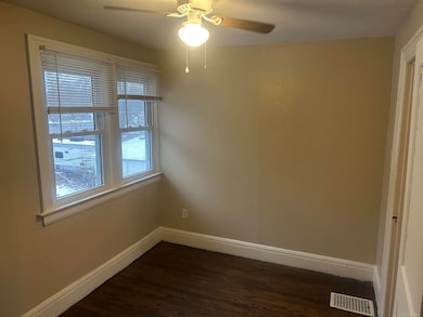 246 N Ave Unit 2 St, Mount Clemens, MI 48043 - photo 3