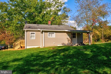 102 Freezeland Rd, Linden, VA 22642 - photo 7