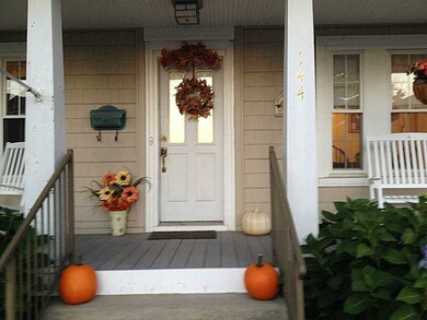 144 Elmore Ave, Woonsocket, RI 02895 - photo 3