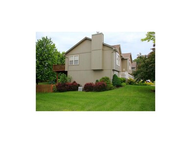 412 S Huntsman Blvd, Raymore, MO 64083 - photo 3