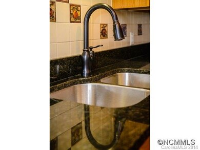 Sink Detail