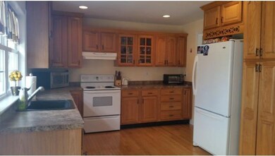 955 Fox Chase Dr, West Chester, PA 19380 - photo 6