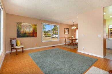 1417 S 259th St, Des Moines, WA 98198 - photo 4