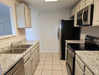 5016 Winder Ct unit A, North Richland Hills, TX 76180 - photo 3