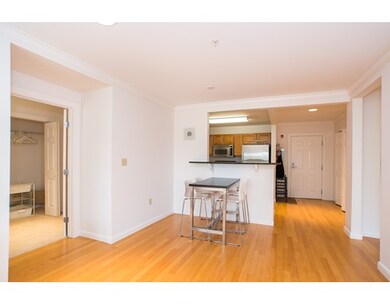 120 Mountfort St unit 404, Boston, MA 02215 - photo 4