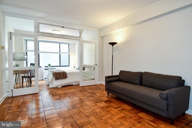 General Scott Apartments unit 715, Washington, DC 20036 - photo 6