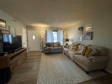 211 Park Ridge Rd, North Platte, NE 69101 - photo 3