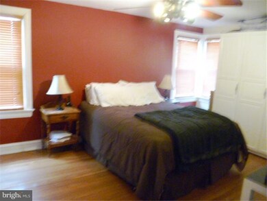 300 Manor Ave, Oaklyn, NJ 08107 - photo 2