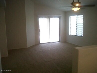 santa cruz family room
