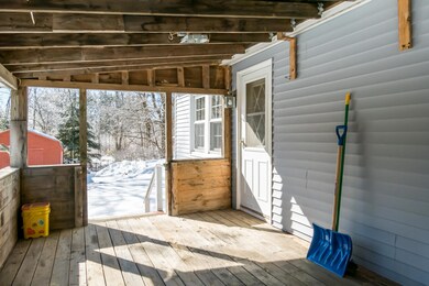 29-Front Porch (2 of 2)