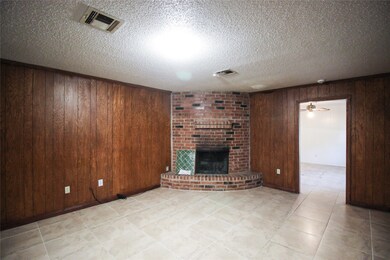 8630 Venus St, Houston, TX 77088 - photo 2