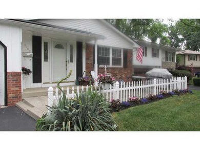 5409 Vinewood Ct, Columbus, OH 43229 - photo 2