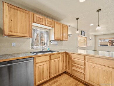 567 N Pine St, Laramie, WY 82072 - photo 7