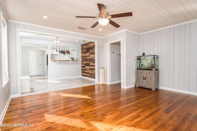 4580 Wheeler Ave, Jacksonville, FL 32210 - photo 3