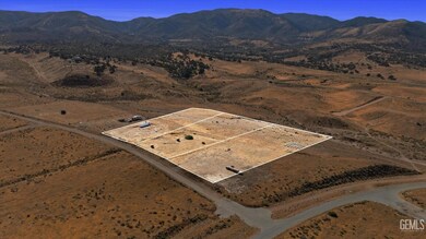 0 Jarrett Dr unit 202411443, Tehachapi, CA 93561 - photo 3