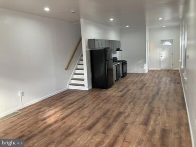 221 Elm St, Camden, NJ 08102 - photo 2