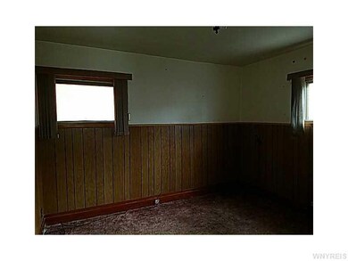 Family Room.