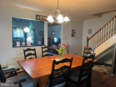 72 Aster Ln, Levittown, PA 19055 - photo 6