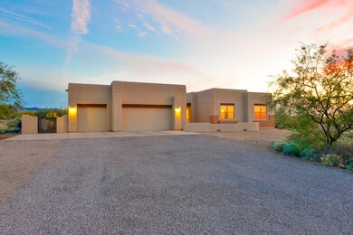 3 Car Garage