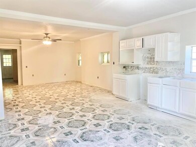 612 W Brady St, Decatur, TX 76234 - photo 5