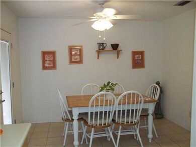 10660 Park View Cir, El Paso, TX 79935 - photo 7