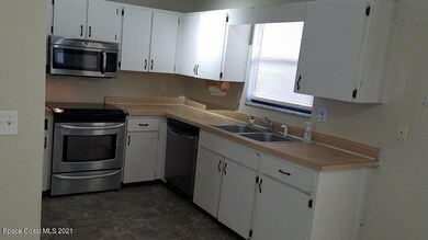 6815 Haddington Dr, Cocoa, FL 32927 - photo 3