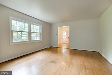 2503 Fowlers Ln, Reston, VA 20191 - photo 7