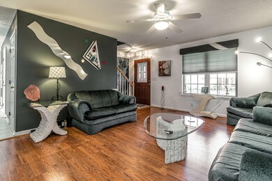 8806 Astrid Ave, Louisville, KY 40228 - photo 5