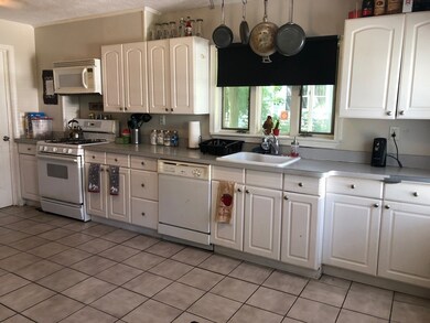 57 West St unit 1, Quincy, MA 02169 - photo 2